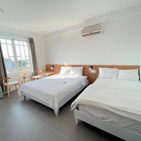 Lux Hotel Thon Lai The Bagian luar foto