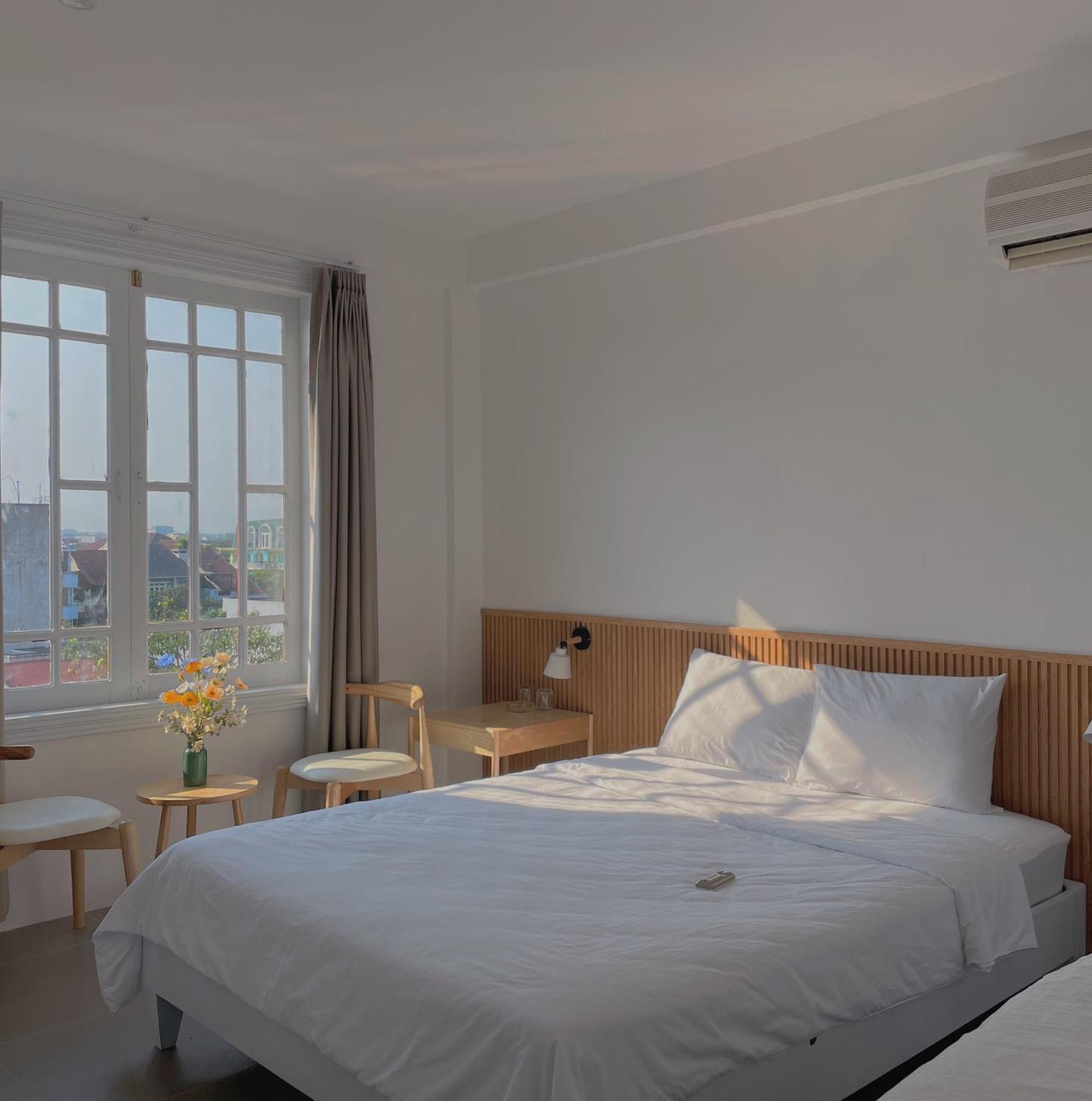 Lux Hotel Thon Lai The Bagian luar foto