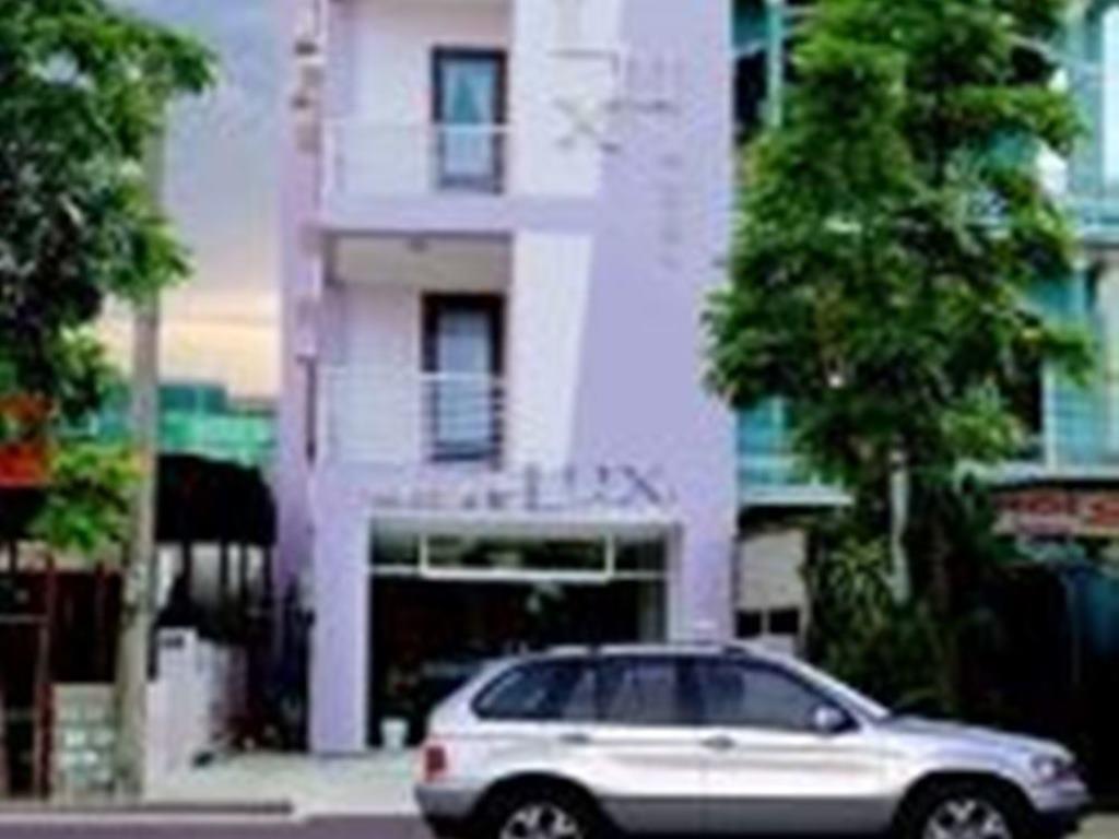 Lux Hotel Thon Lai The Bagian luar foto